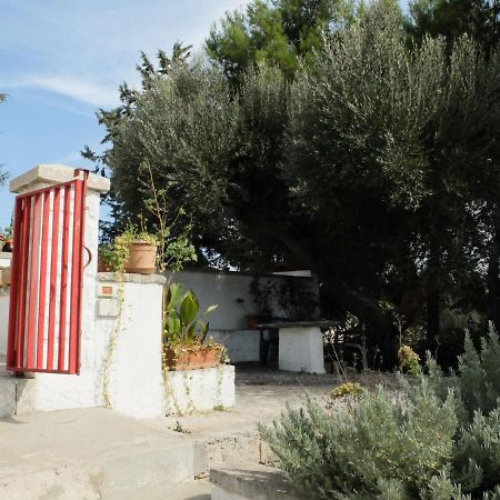 הוילה מרטינה פרנקה Trullo Chiari Di Bosco מראה חיצוני תמונה