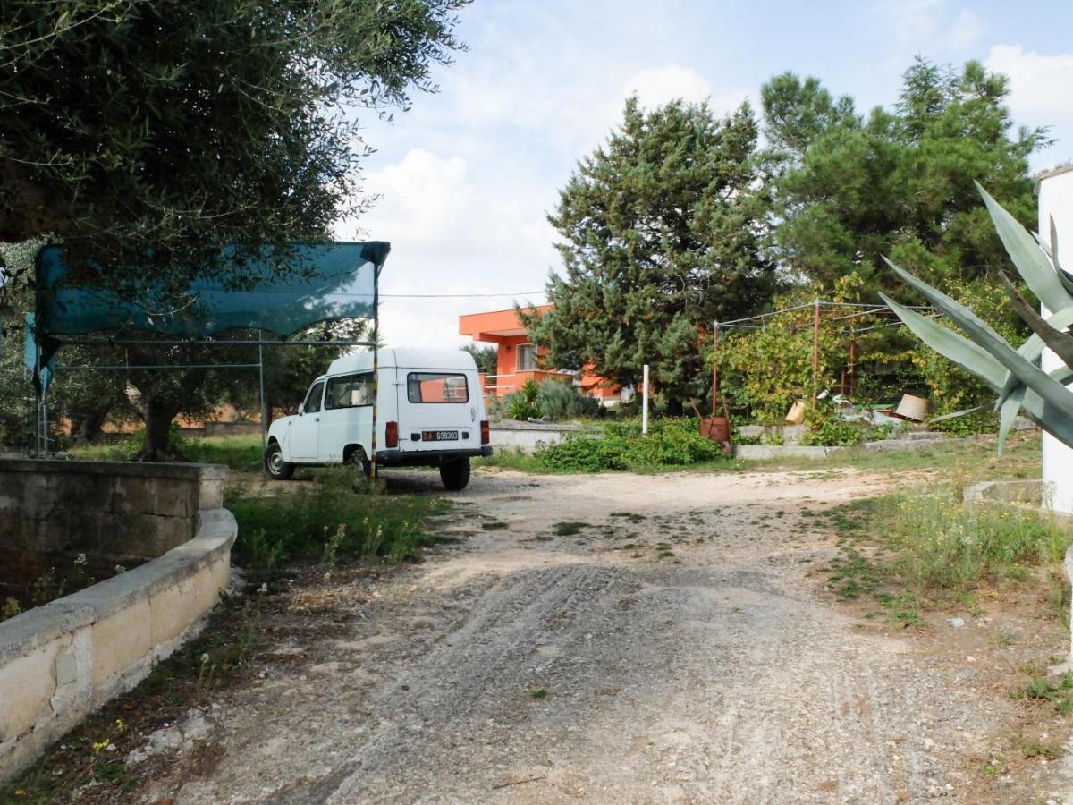 הוילה מרטינה פרנקה Trullo Chiari Di Bosco מראה חיצוני תמונה